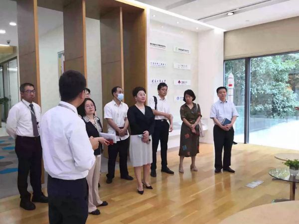 上海市市场监管局食品生产处走访调研康师傅创新研发中心